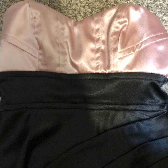 Pink & black dress. - Picture 3 of 5